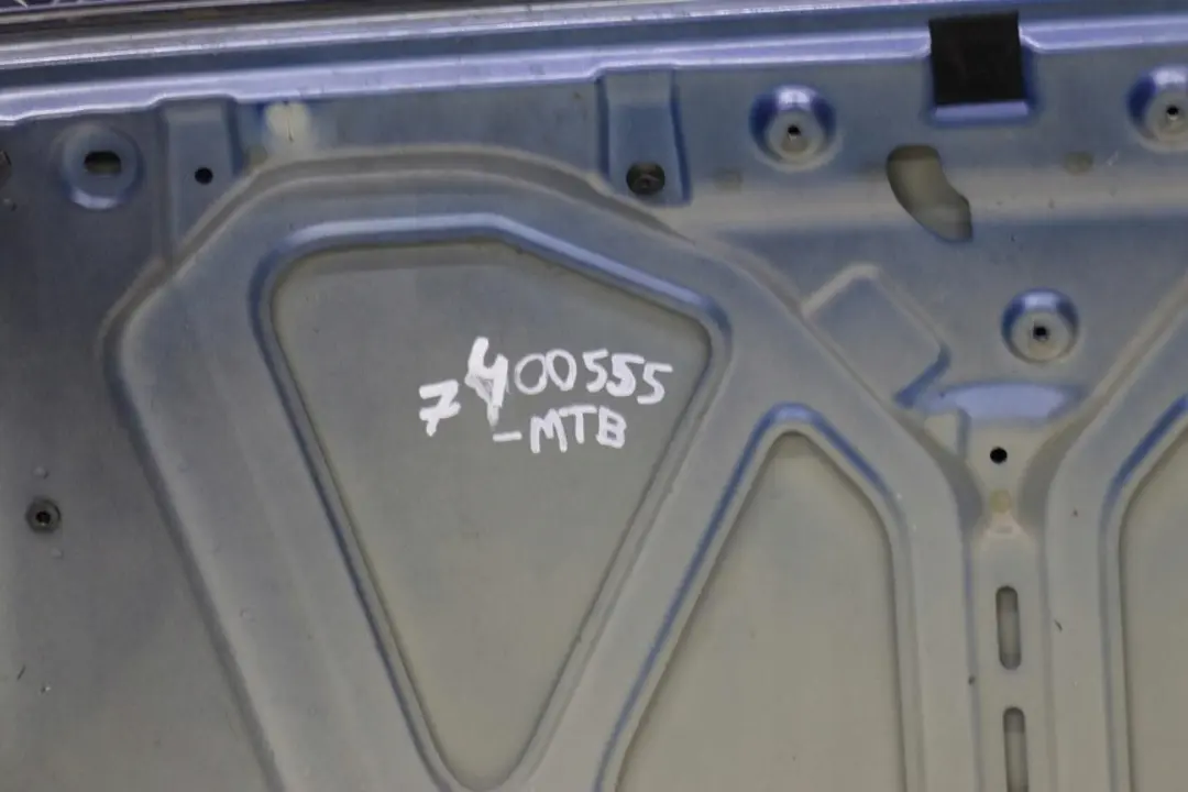 Cappotta Dachschale Centro Montegoblau Blu - A51 per BMW E93 F33 Cabrio con numero di parte 7400555 BMW E93 F33 Cabrio Cappotta Dachschale Centro Montegoblau Blu - A51 - SKU 7400555-MTB - Numero di parte 7400555