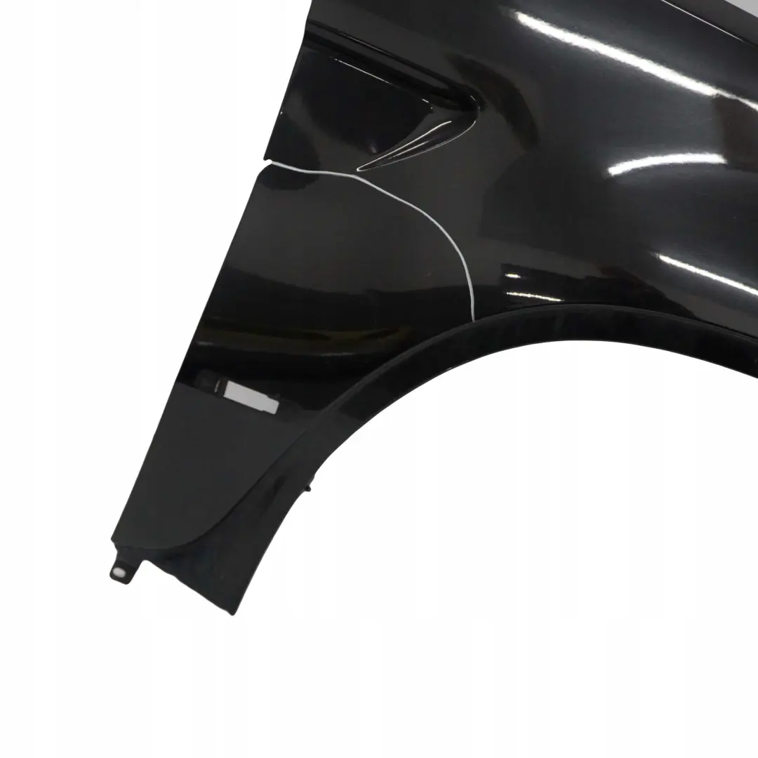 Side Panel Wing Fender Front Right Black Sapphire para BMW E53 con número de pieza 7000386 BMW E53 Side Panel Wing Fender Front Right Black Sapphire - SKU 7000386-BS5 - Número de pieza 7000386