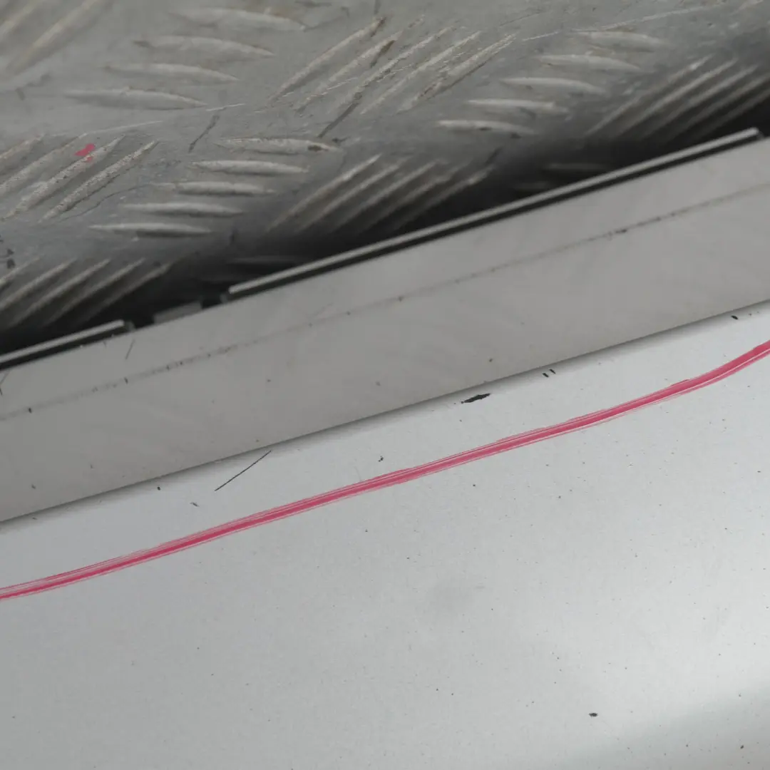  BMW8 E87 Listello Portiera Apertura Gonna Destra Argento-Titanio Sliber - SKU 0032948-TS18 - Numero di parte 32948
