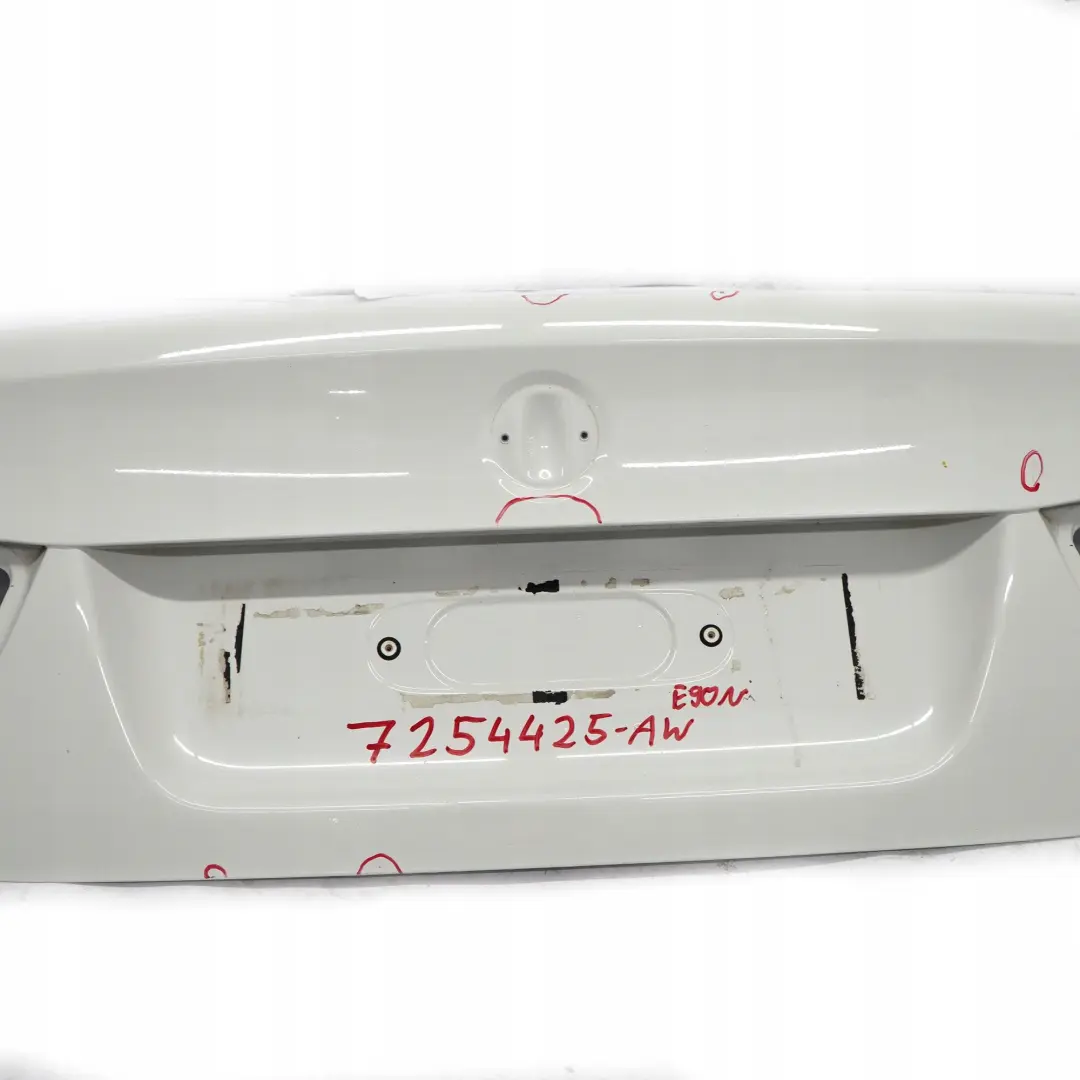 Trunk Boot Lid Tailgate Bootlid Alpinweiss White - 300 to BMW 3 E90 LCI Rear with Part number 7254425 BMW 3 E90 LCI Rear Trunk Boot Lid Tailgate Bootlid Alpinweiss White - 300 - SKU 7254425-AW - Part number 7254425