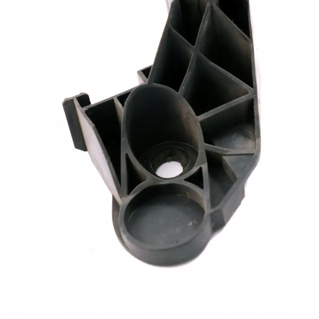 Mocowanie zderzaka lewy przód do BMW E46 Sedan Kombi o numerze 7030619 BMW E46 Sedan Kombi Mocowanie zderzaka lewy przód - SKU 7030619 - Numer Części 7030619