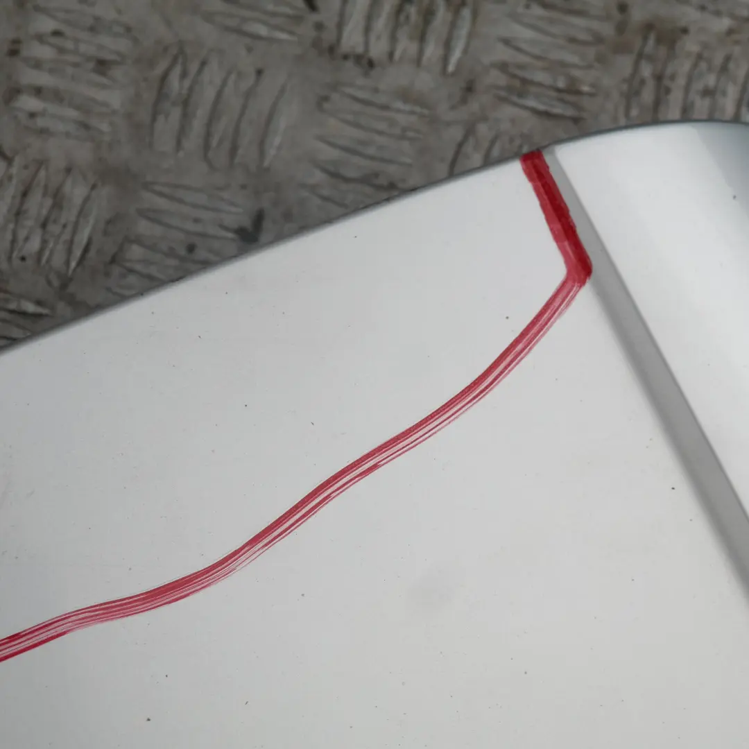 Spoiler spojler tylny lotka titansilber do BMW E53 X5 o numerze 51717025612 BMW E53 X5 Spoiler spojler tylny lotka titansilber - SKU 7025612-TS1 - Numer Części 51717025612