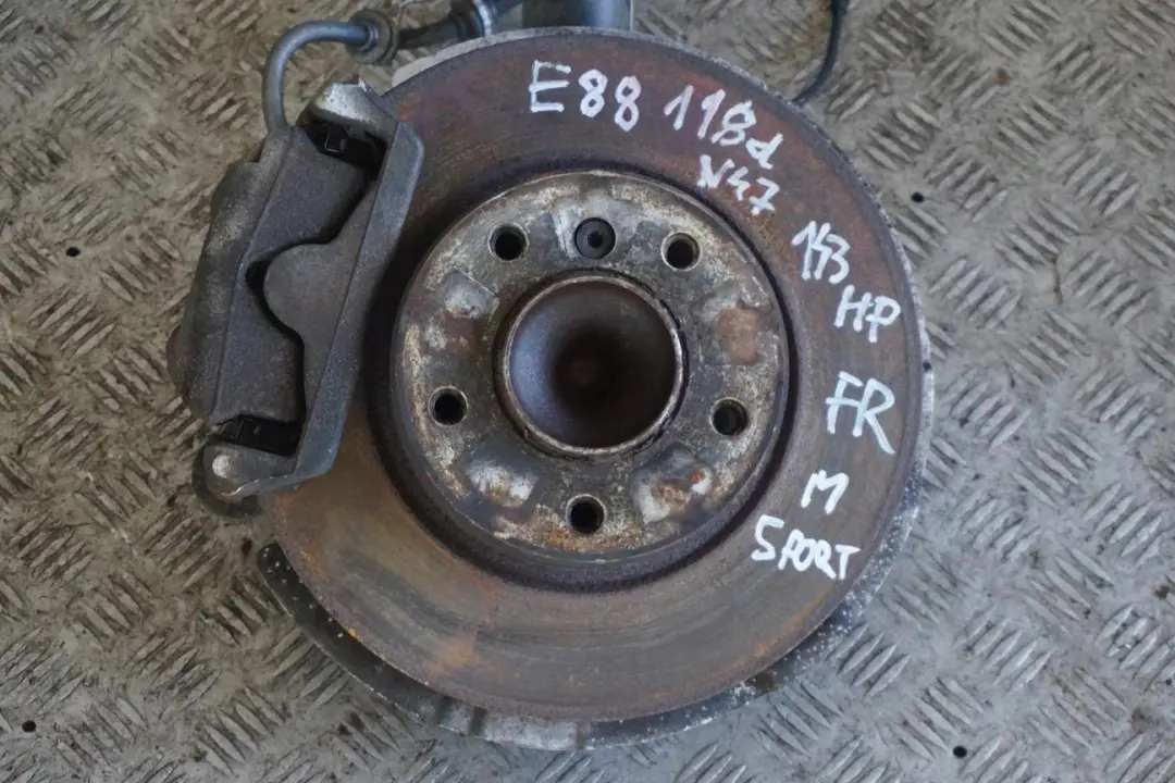 BMW 1 E88 118d N47 143PS M Sport Stoßdämpfer Federbein Schwenklager Vorn Recht - SKU 6786028-2 - Teilenummer 6786028