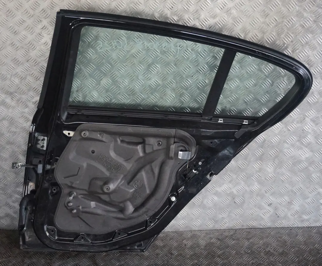 BMW 1 E87 drzwi prawe tylne tył schwarz II 668 - SKU 7191018-SCH25 - Numer Części 7191018