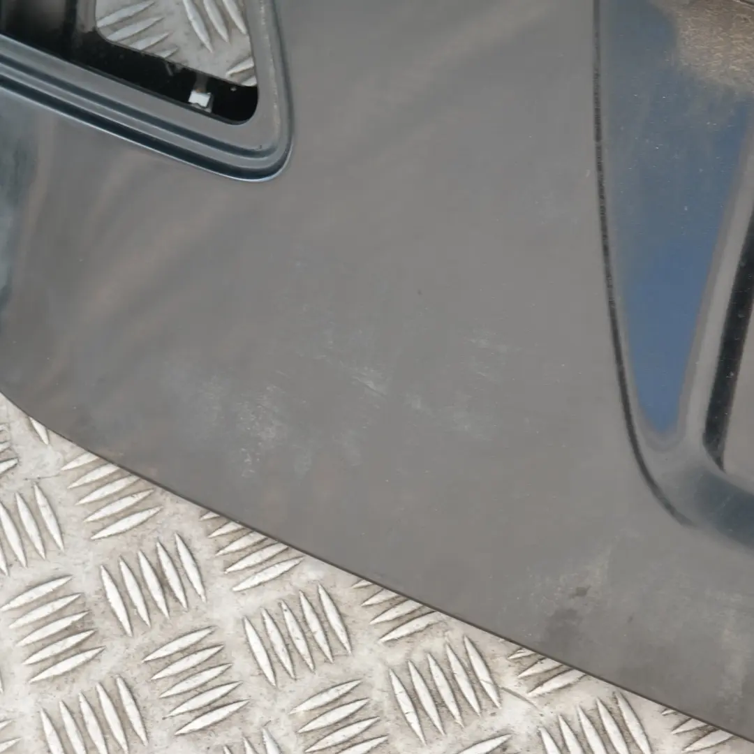 Klapa tylna tył bagażnika schwarz II do BMW E61 E61N o numerze 7130799 BMW E61 E61N Klapa tylna tył bagażnika schwarz II - SKU 7130799-SCH - Numer Części 7130799