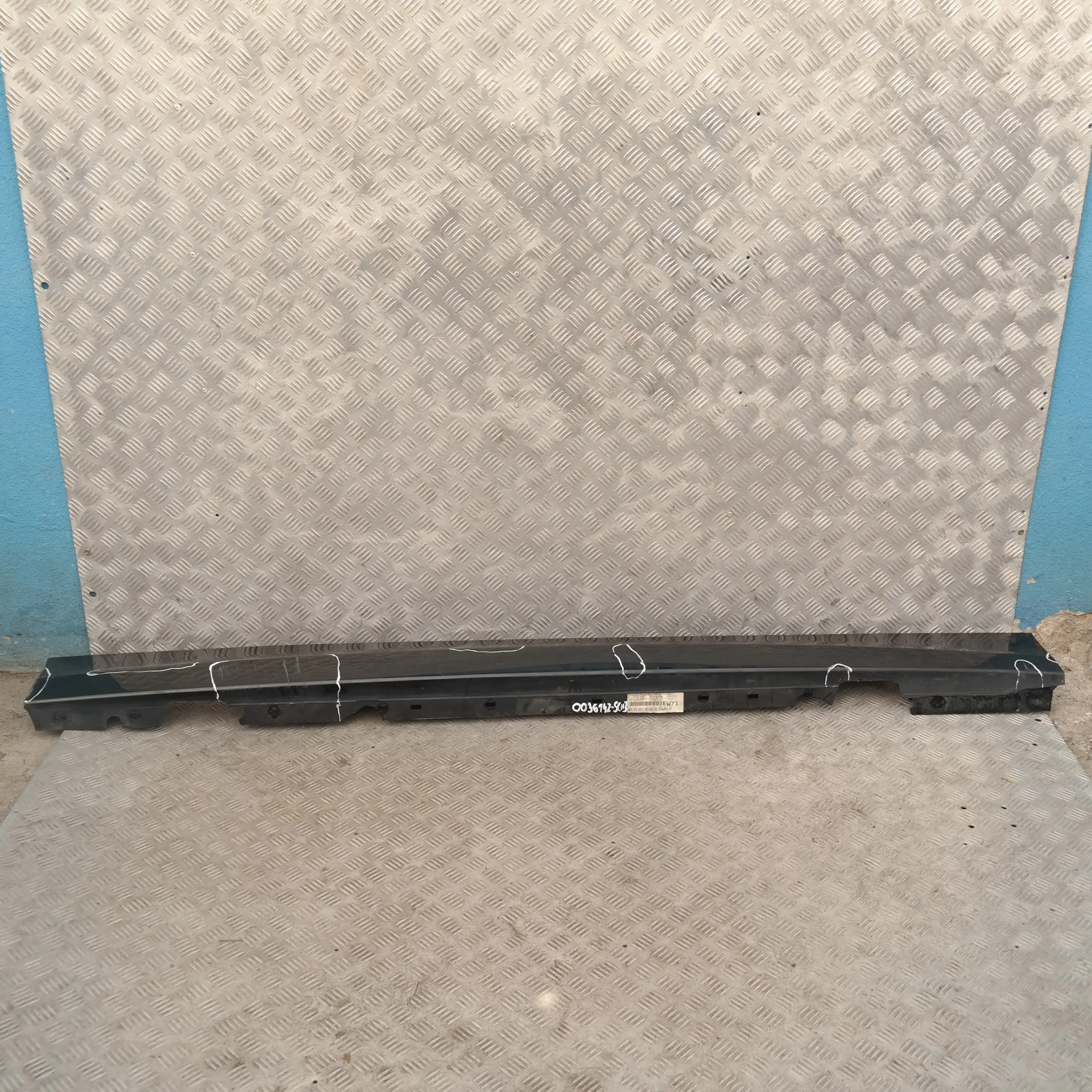 BMW E81 E82 E88 Listello Portiera Apertura Gonna Destro Nero 2