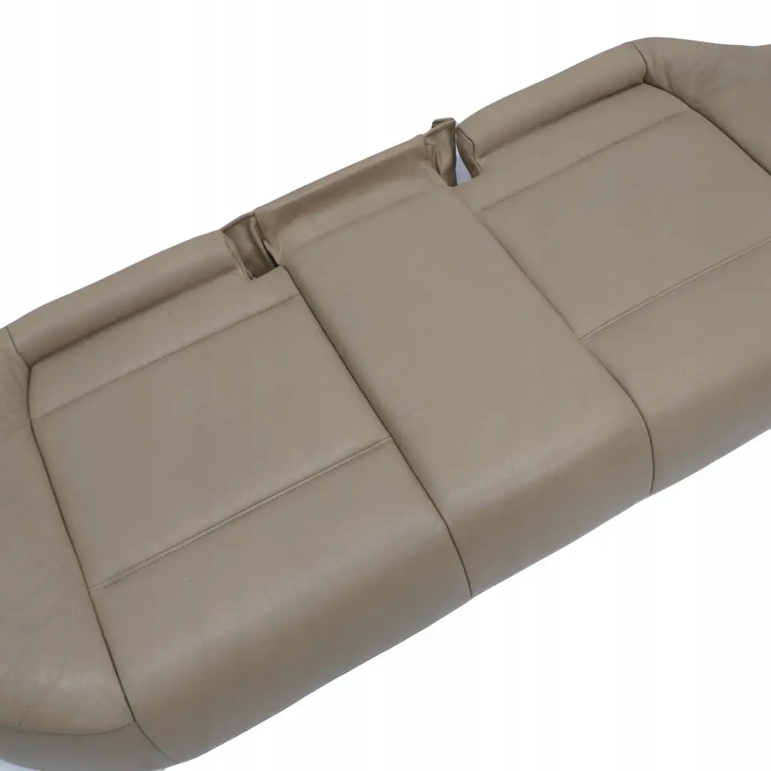 Rücksitz Innenrücksitzbank Bezug Leder Beige Montana für BMW 3 E46 Limousine mit Teilenummer 7000877 BMW 3 E46 Limousine Rücksitz Innenrücksitzbank Bezug Leder Beige Montana - SKU 7000877 - Teilenummer 7000877
