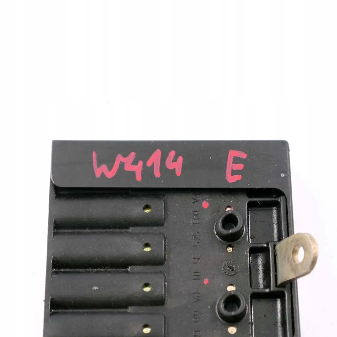 W414 Sprinter W901 W902 W903 Caja De fusibles Bateria para Mercedes Vaneo con número de pieza A0035453501 Mercedes Vaneo W414 Sprinter W901 W902 W903 Caja De fusibles Bateria - SKU A0035453501 - Número de pieza A0035453501