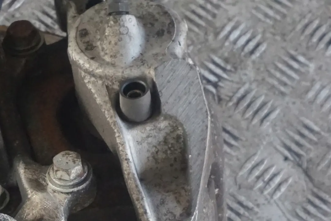 BMW 7 er E65 740i N62N 306PS Stoßdämpfer Federbein Vorn Rechts Schwenklager - SKU 6770166 - Teilenummer 6770166