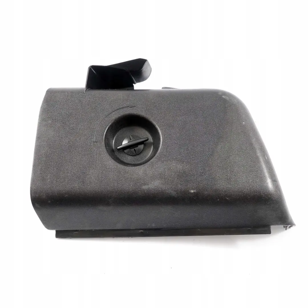 BMW 3 E36 Berline Droite Feu Arriere Tronc Couvrir Iris - SKU 8122478 - Numéro de pièce 8122478
