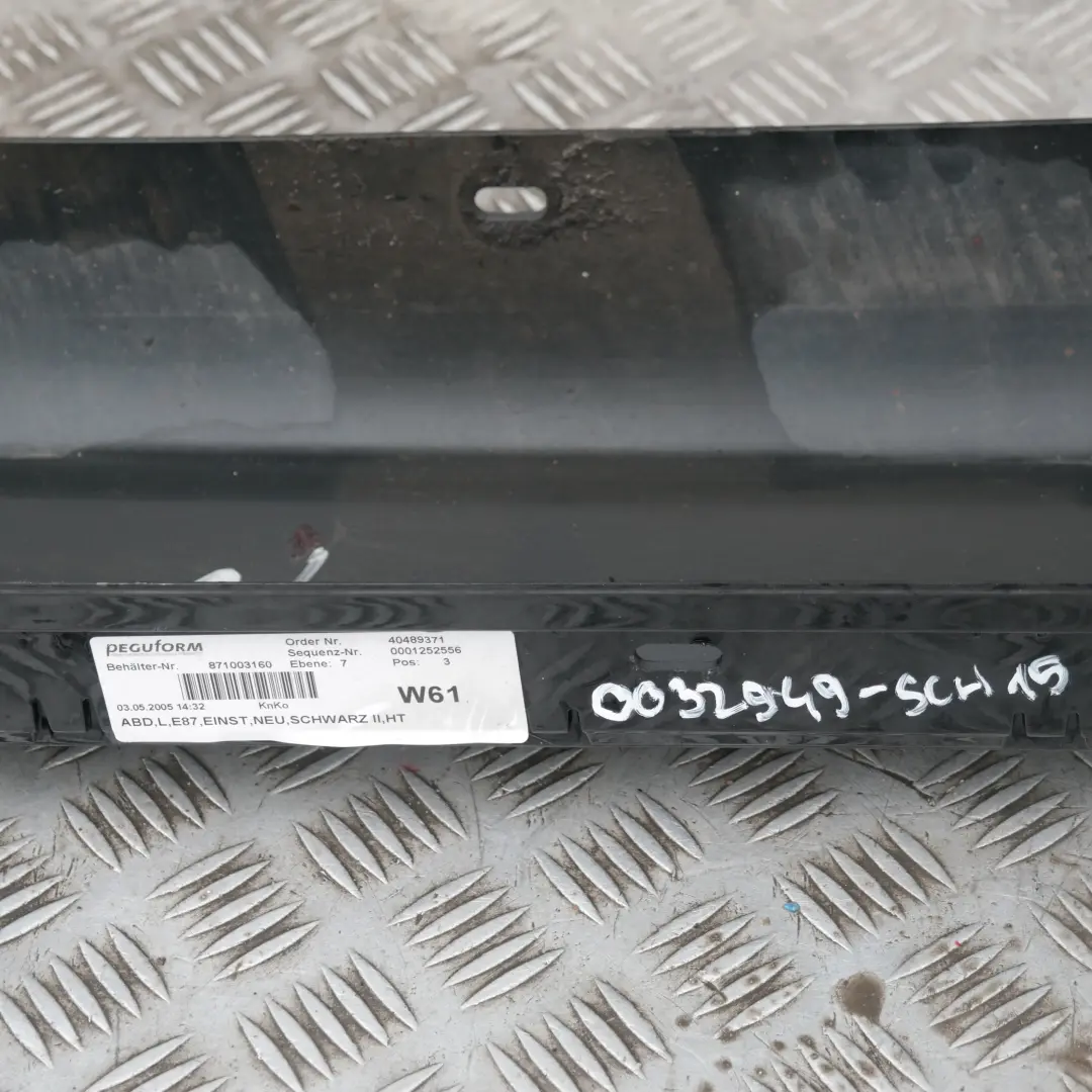 Schwellerleiste lackiert links Schwarz II - 668 für BMW 1 er 15 E87 mit Teilenummer 32949 BMW 1 er 15 E87 Schwellerleiste lackiert links Schwarz II - 668 - SKU 0032949-SCH15 - Teilenummer 32949
