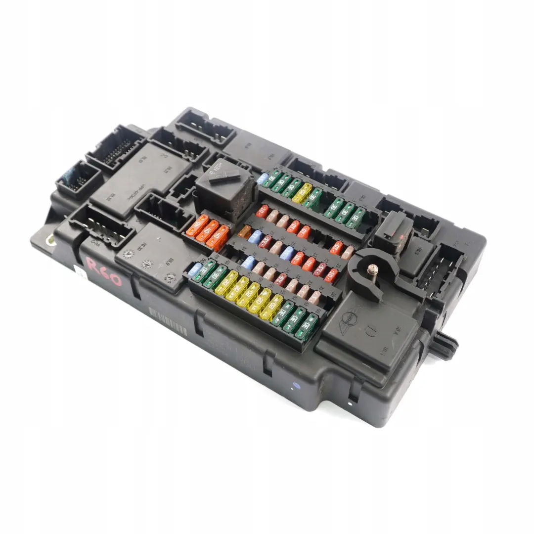 Fuse Distribution Box SPEG High DC/DC H7 9809382 to Mini Countryman R60 with Part number 9813621 Mini Countryman R60 Fuse Distribution Box SPEG High DC/DC H7 9809382 - SKU 9813621 - Part number 9813621