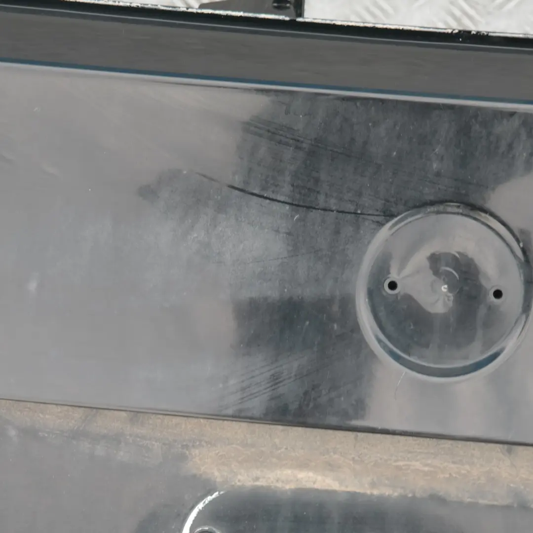 Klapa tylna tył bagażnika schwarz II do BMW E61 E61N o numerze 7130799 BMW E61 E61N Klapa tylna tył bagażnika schwarz II - SKU 7130799-SCH - Numer Części 7130799