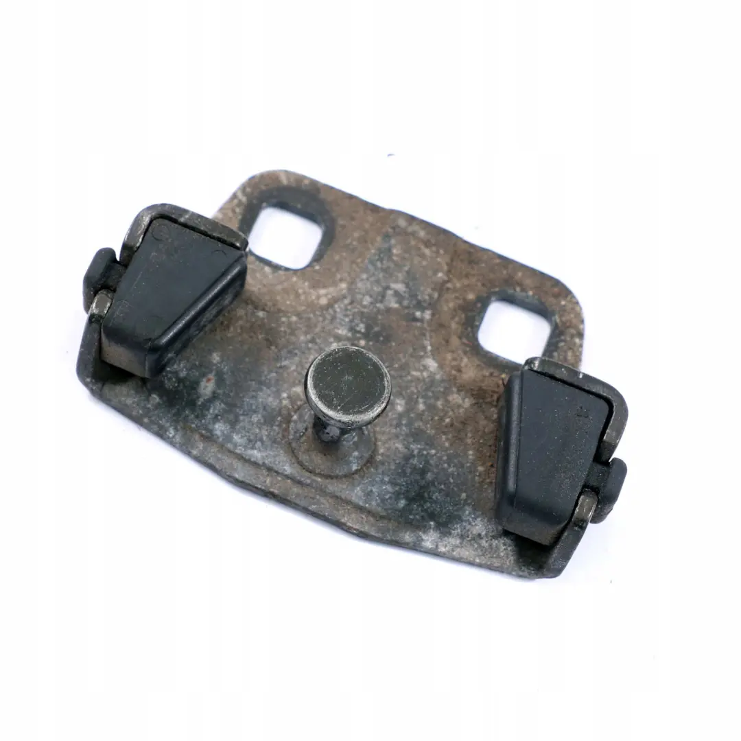 Boot Trunk Lid Tailgate Lock Striker Hook Bracket para BMW E36 con número de pieza 1960859 BMW E36 Boot Trunk Lid Tailgate Lock Striker Hook Bracket - SKU 1960859 - Número de pieza 1960859