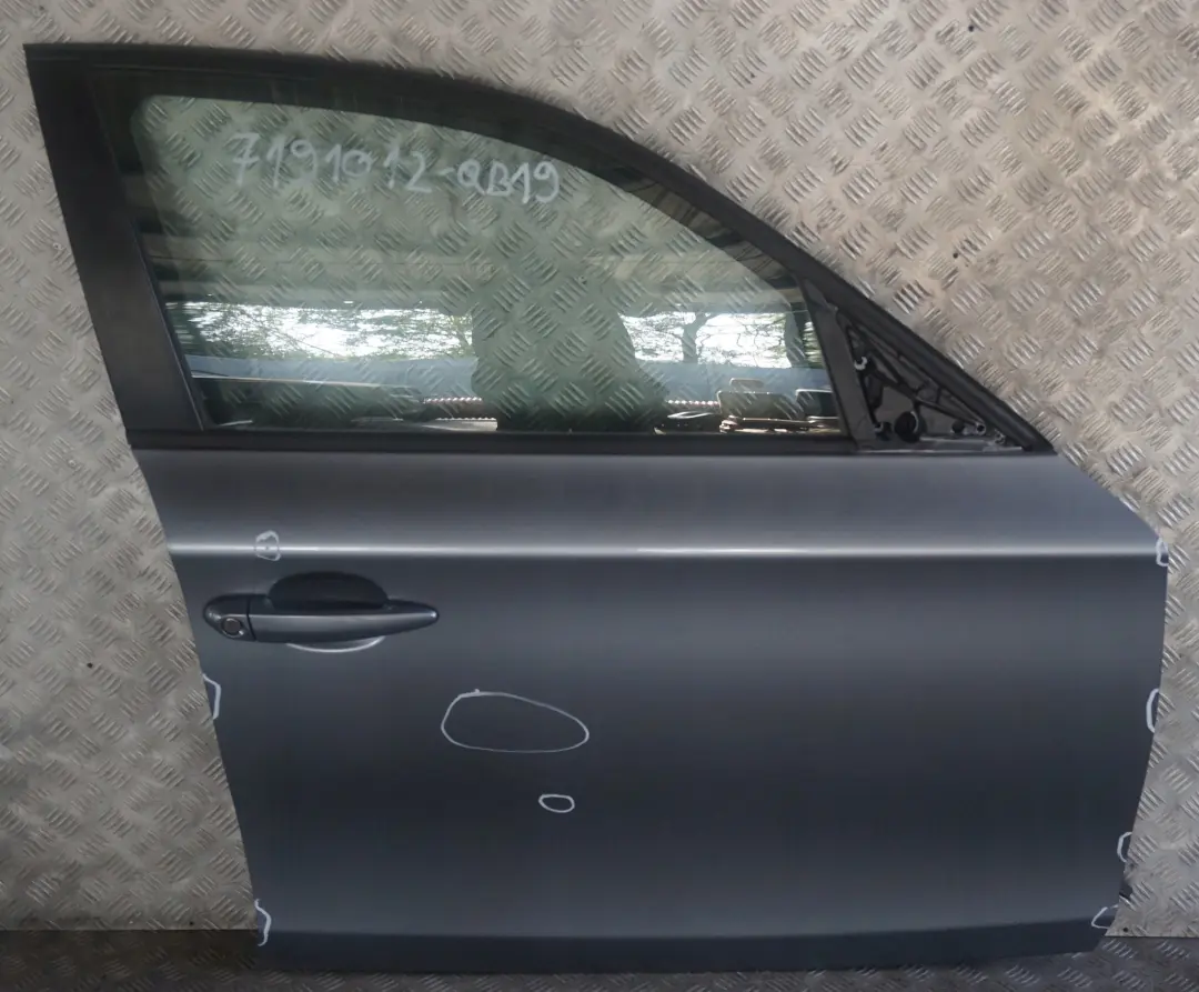 BMW 1 Series E87 Door Front Right O/S Quarzblau Blue Blau Metallic - A18 - SKU 7191012-QB19 - Part number 7191012