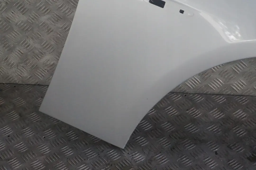 BMW E65 E66 Lato Pannello Laterale Anteriore Destro Parafango Argento-Titanio - SKU 7061662-TS1 - Numero di parte 7061662