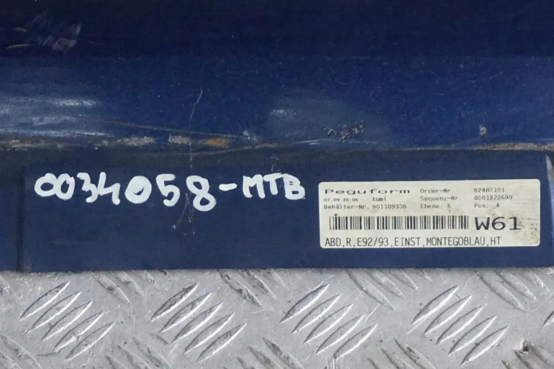 BMW E92 E93 Listello Portiera Destra Montegoblau Montego Blu - A51 - SKU 0034058-MTB - Numero di parte 0034058