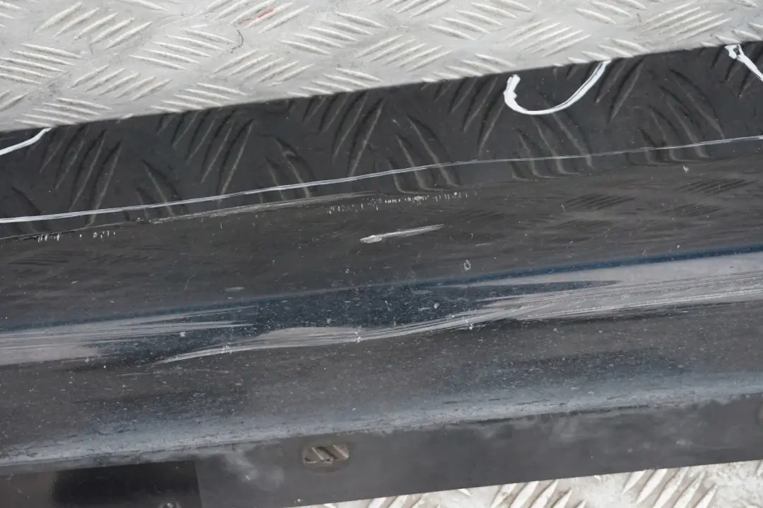 BMW 3 E90 E91 Bas de Porte Couverture Seuil a Gauche Noir 2 - SKU 0032951-SCH7 - Numéro de pièce 32951