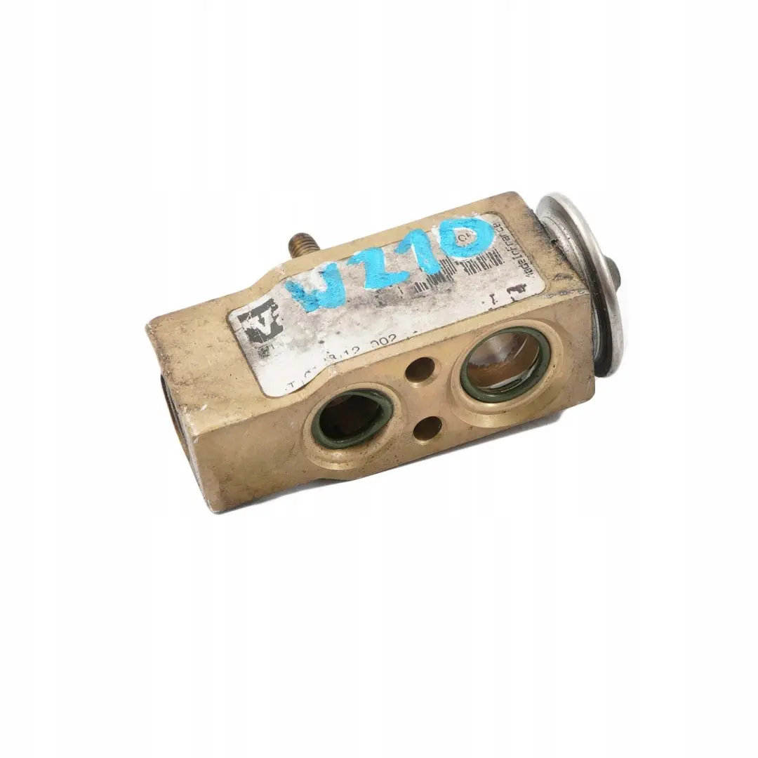 Valvula De Expansion del Aire Acondicionado para Mercedes W202 W210 con número de pieza A2028300184 Mercedes W202 W210 Valvula De Expansion del Aire Acondicionado - SKU A2028300184 - Número de pieza A2028300184