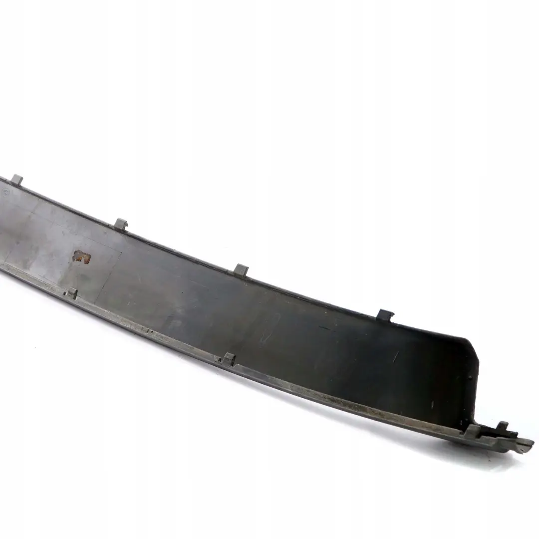 Stossleiste Choc-Receveur Couverture Arriere Centre pour BMW E46 Touring à propos du numéro de pièce 8212589 BMW E46 Touring Stossleiste Choc-Receveur Couverture Arriere Centre - SKU 8212589 - Numéro de pièce 8212589