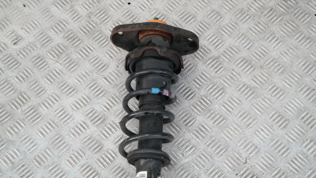 BMW Mini R57 CABRIO REAR RIGHT O/S SPRING STRUT SUSPENSION SHOCK ABSORBER DAMPER - SKU 6853969-1 - Part number 33526853969