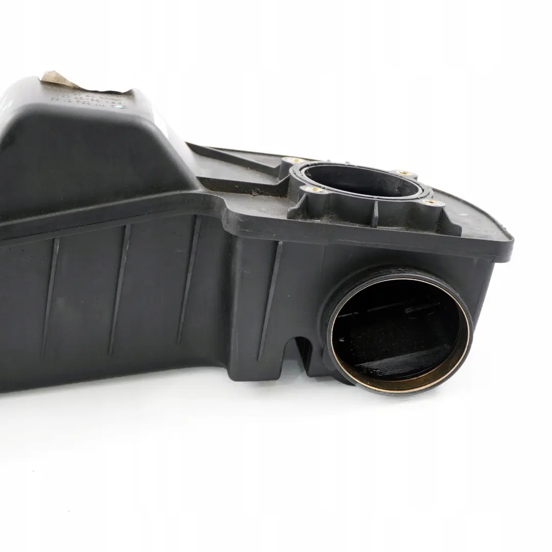 Mercedes-Benz C-Klasse W203 200 230 Kompressor M111 Air Intake Filter Box to with Part number A1110940183 Mercedes-Benz C-Klasse W203 200 230 Kompressor M111 Air Intake Filter Box - SKU A1110940183 - Part number A1110940183