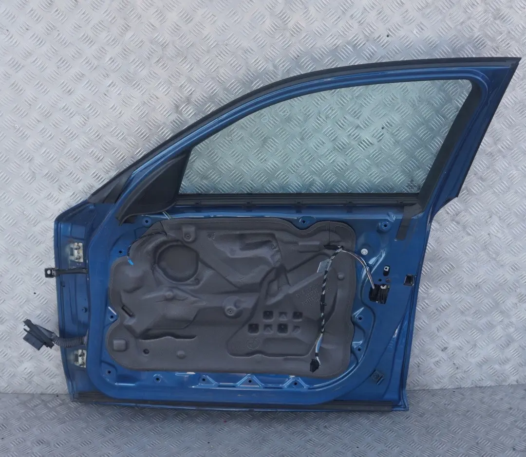 Tür Vorne Rechts Sydneyblau Sydney Blau für BMW 1 er 15 E87 E87N LCI mit Teilenummer 7191012 BMW 1 er 15 E87 E87N LCI Tür Vorne Rechts Sydneyblau Sydney Blau - SKU 7191012-SYD16 - Teilenummer 7191012