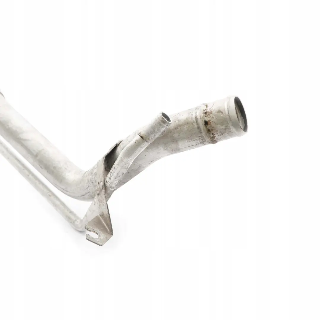 Tubo del cuello De llenado del deposito De combustible para Mercedes W168 con número de pieza A1684702820 Mercedes W168 Tubo del cuello De llenado del deposito De combustible - SKU A1684702820 - Número de pieza A1684702820