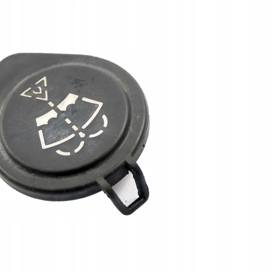 Screenwash Washer Clean Cover Bottle Cap to BMW 1 3 5 X5 E53 E60 E87 E90 with Part number 7228601 BMW 1 3 5 X5 E53 E60 E87 E90 Screenwash Washer Clean Cover Bottle Cap - SKU 7228601 - Part number 7228601