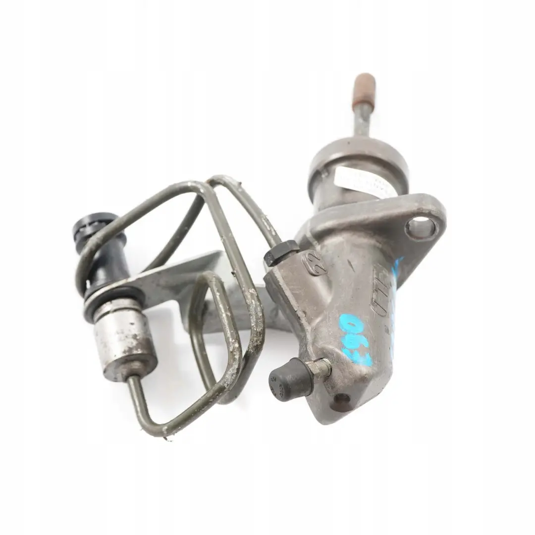 Cilindro Frizione Cilindro per BMW E60 E81 E84 E87 E90 E91 con numero di parte 6785964 BMW E60 E81 E84 E87 E90 E91 Cilindro Frizione Cilindro - SKU 6785964 - Numero di parte 6785964