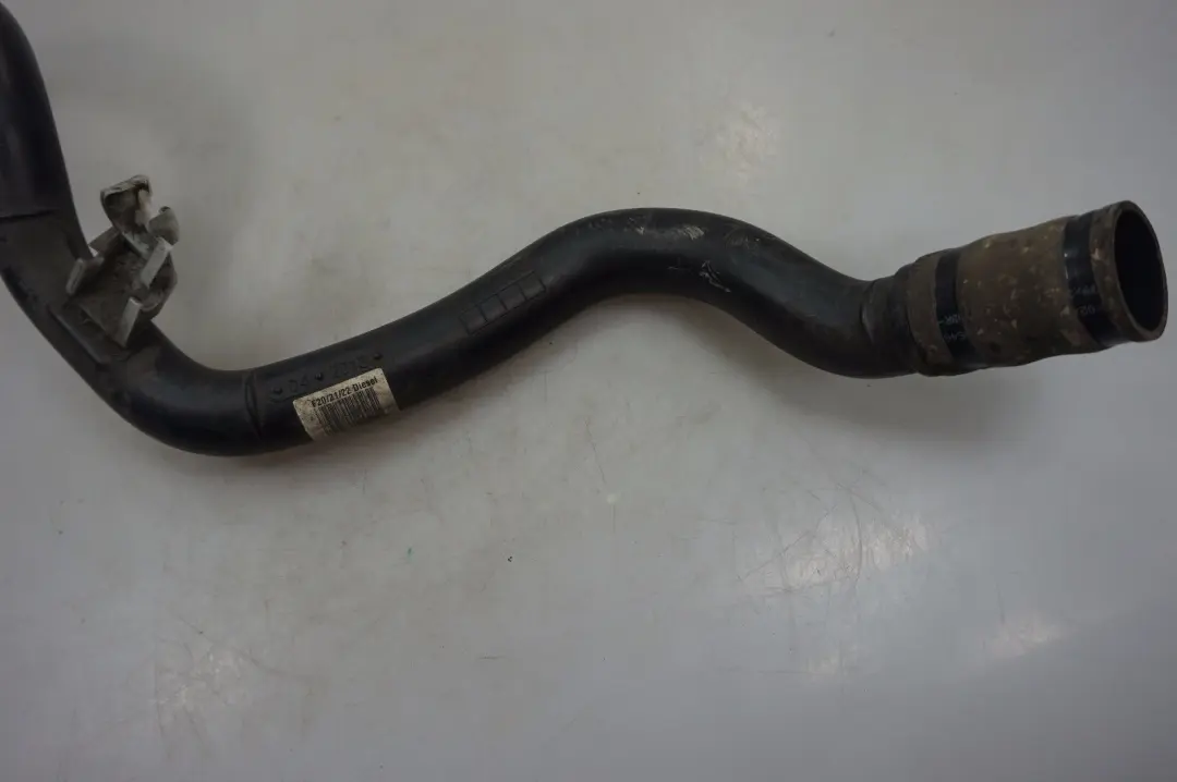 BMW 1 2 Series F20 F21 F22 F23 LCi PLASTIC FUEL FILLER PIPE - SKU 7244020 - Part number 7244020