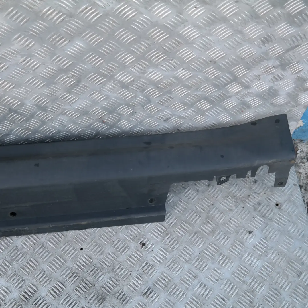 Tapa umbral puerta izquierda para Mini Cooper S 4 R56 R57 R58 con número de pieza 7147915 Mini Cooper S 4 R56 R57 R58 Tapa umbral puerta izquierda - SKU 7147915-4 - Número de pieza 7147915