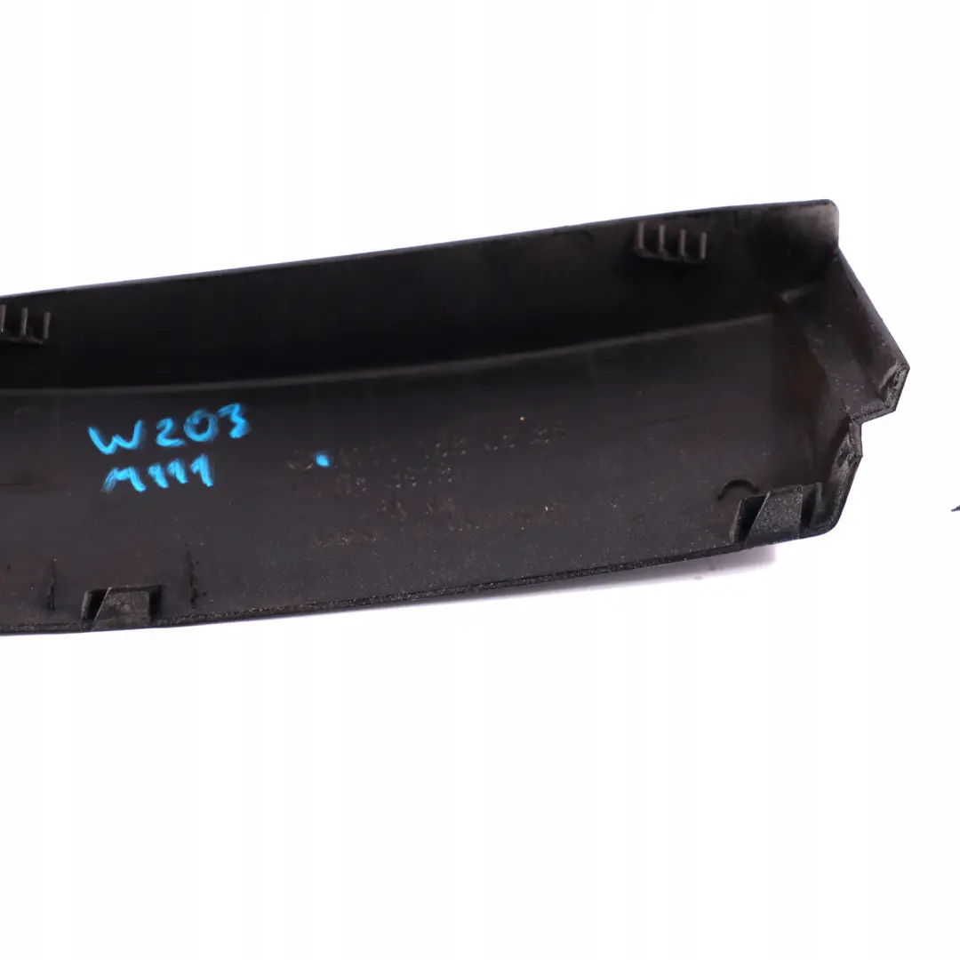 Mercedes-Benz C W203 M111 Petrol Engine Cylinder Head Trim Cover to with Part number A1110100767 Mercedes-Benz C W203 M111 Petrol Engine Cylinder Head Trim Cover - SKU A1111580585 - Part number A1110100767