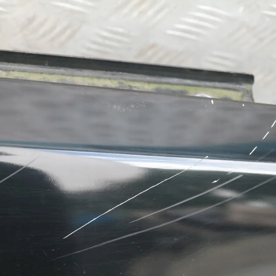 Panel Lateral Guardabarros Delantero Derecho Schwarz 2 Negro - 668 para BMW X5 E53 con número de pieza 7000386 BMW X5 E53 Panel Lateral Guardabarros Delantero Derecho Schwarz 2 Negro - 668 - SKU 7000386-SCH1 - Número de pieza 7000386