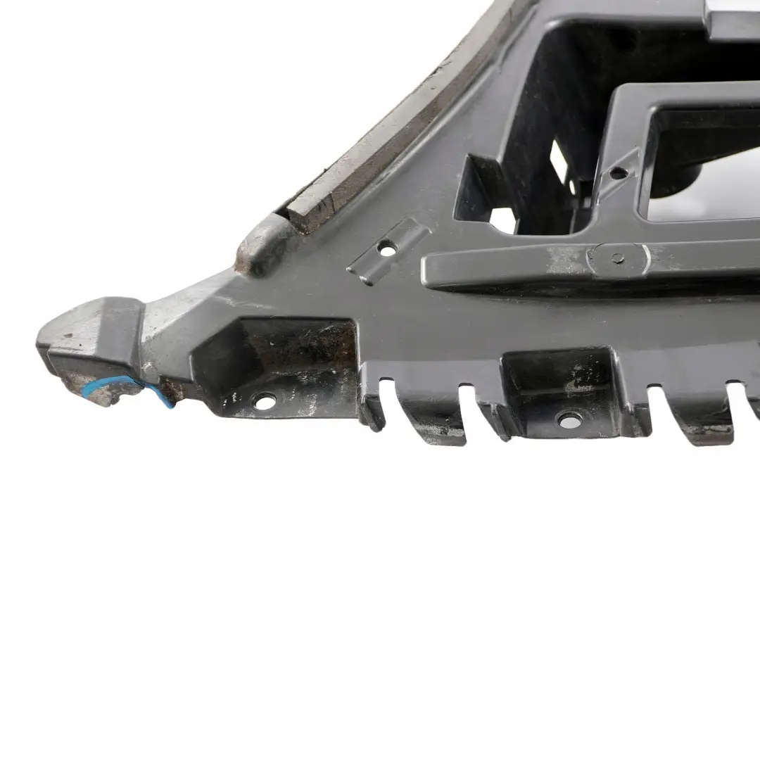 Bumper Right O/S Guide Bracket to BMW 1 Series E82 E88 1 Coupe Cabrio Rear with Part number 7170664 BMW 1 Series E82 E88 1 Coupe Cabrio Rear Bumper Right O/S Guide Bracket - SKU 7170664-1 - Part number 7170664
