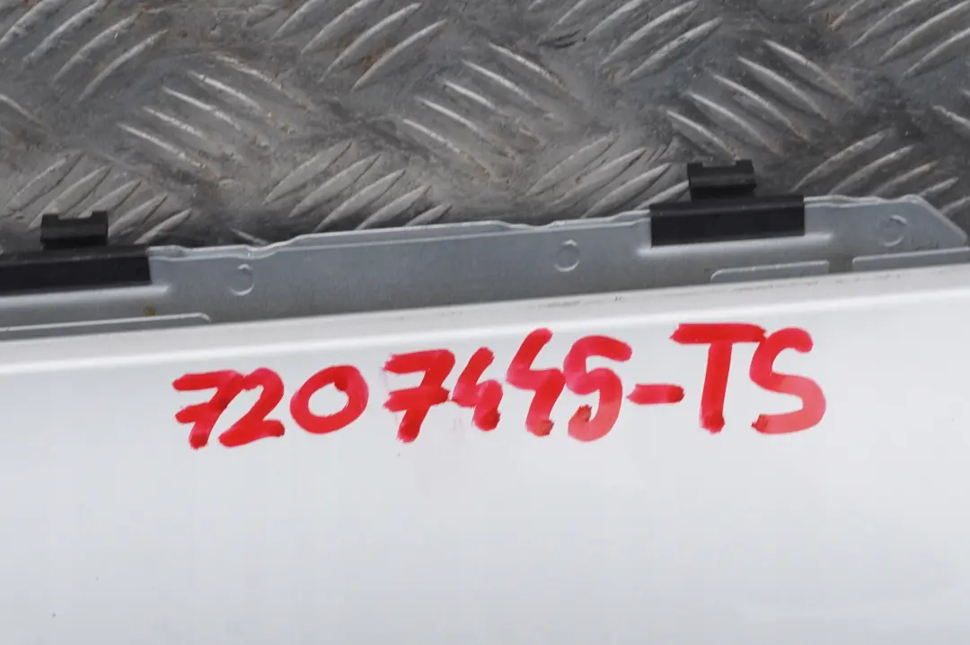 BMW 1 SERIES E81 E82 E88 Door Front Left N/S Titansilber Titan Silver Metallic - SKU 7207445-TS - Part number 7207445