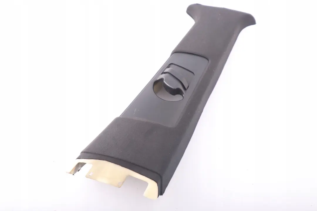 Capot Colonne Centre Haut Droit Sa Co-Pilote Noir pour BMW X5 E53 à propos du numéro de pièce 51438259820 BMW X5 E53 Capot Colonne Centre Haut Droit Sa Co-Pilote Noir - SKU 8259820 - Numéro de pièce 51438259820