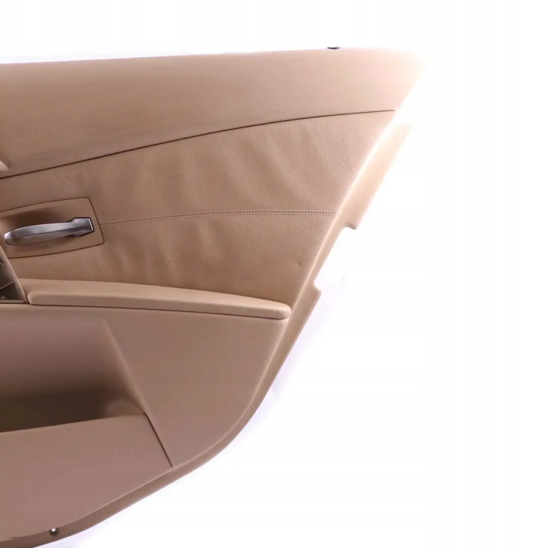 Tarjeta puerta revestimiento panel trasero derecho cuero beige para BMW E60 E61 con número de pieza 7078744 BMW E60 E61 Tarjeta puerta revestimiento panel trasero derecho cuero beige - SKU 7078744 - Número de pieza 7078744