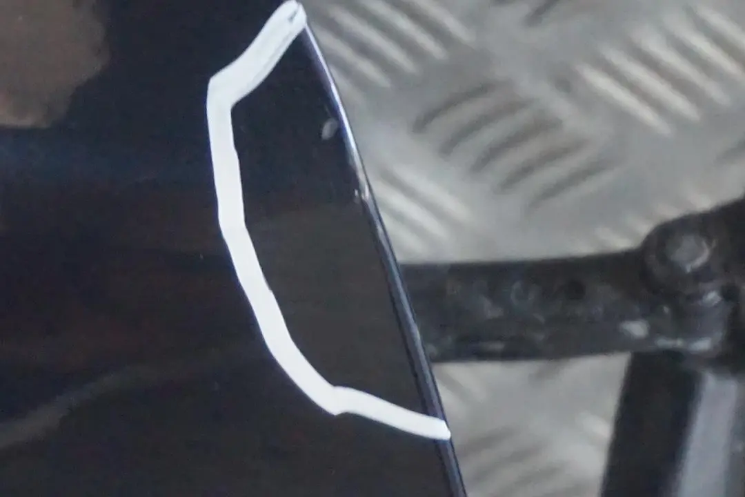 Drzwi prawe przednie monacoblau do BMW E60 E61 o numerze 7202340 BMW E60 E61 Drzwi prawe przednie monacoblau - SKU 7202340-MB1 - Numer Części 7202340