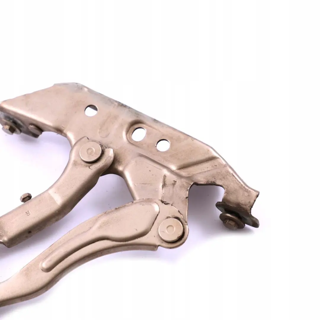 Mercedes-Benz A W169 Bisagra Derecha Capo Delantero Sand Dune Beige para con número de pieza A1698800228 Mercedes-Benz A W169 Bisagra Derecha Capo Delantero Sand Dune Beige - SKU A1698800228-SDB - Número de pieza A1698800228