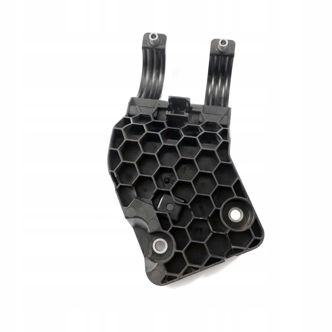 Soporte Embellecedor Filtro Combustible para BMW X5 E70 X6 E71 F15 F16 con número de pieza 7206504 BMW X5 E70 X6 E71 F15 F16 Soporte Embellecedor Filtro Combustible - SKU 7206504 - Número de pieza 7206504