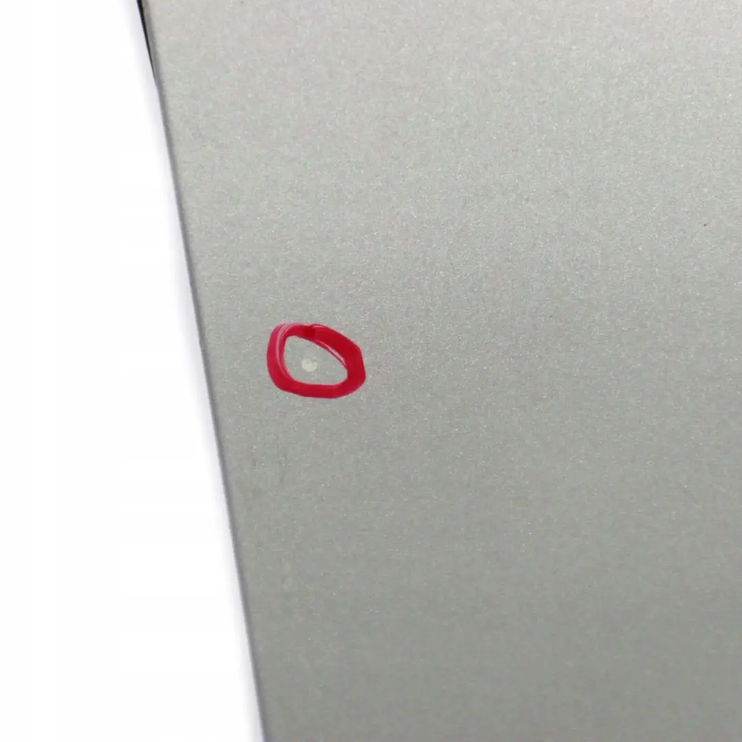 W414 Puerta Delantera Derecha Plata Brillante Metalizado - 9744 para Mercedes Vaneo con número de pieza A4147200105 Mercedes Vaneo W414 Puerta Delantera Derecha Plata Brillante Metalizado - 9744 - SKU A4147200105-BRS - Número de pieza A4147200105