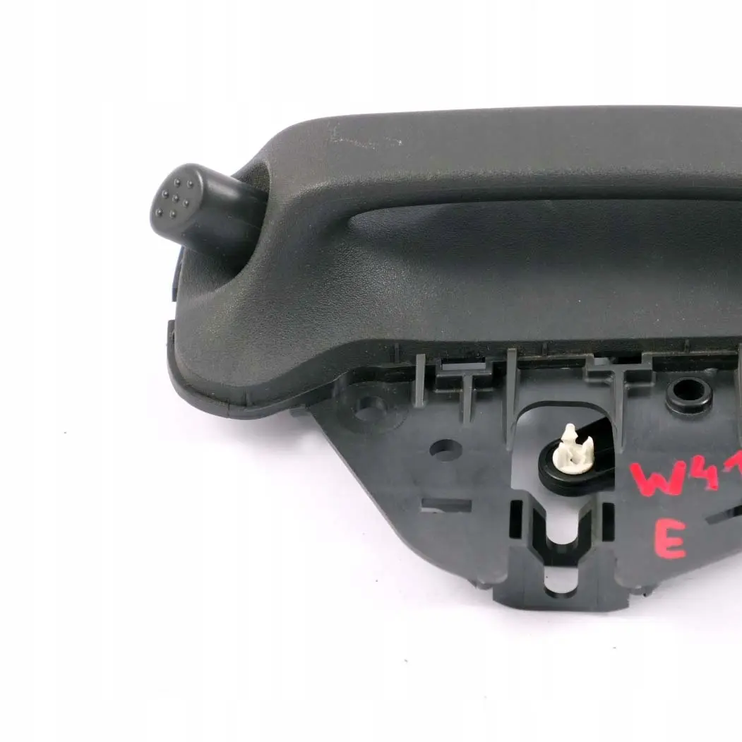 Mercedes-Benz Vaneo W414 Puerta Corredera Trasera Izquierda Tirador Interior para con número de pieza A4147600761 Mercedes-Benz Vaneo W414 Puerta Corredera Trasera Izquierda Tirador Interior - SKU A4147600761 - Número de pieza A4147600761