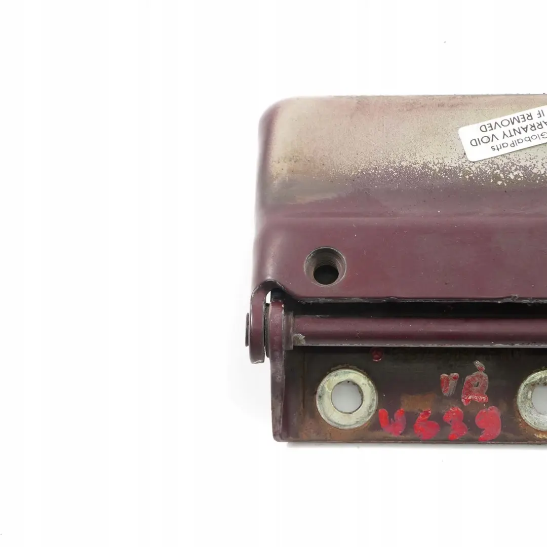 Mercedes-Benz Vito W639 Hayon Charniere Velours Rouge - 3583 pour à propos du numéro de pièce A6397400037 Mercedes-Benz Vito W639 Hayon Charniere Velours Rouge - 3583 - SKU A6397400037-VR - Numéro de pièce A6397400037