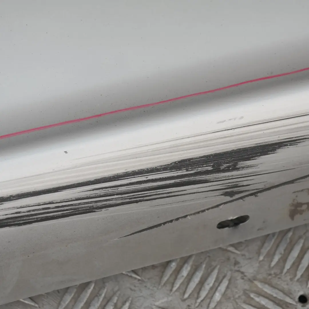 BMW 1 E87 Bas de Porte Couverture Seuil a Gauche Argent Titane Sliber - SKU 0032949-TS17 - Numéro de pièce 32949