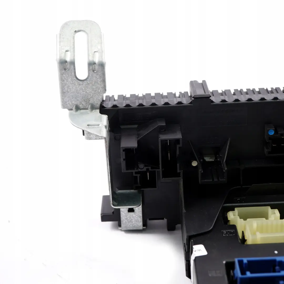 Caja De Fusibles Relé Unidad Módulo Eléctrico SAM para Mercedes W204 con número de pieza A2045453901 Mercedes W204 Caja De Fusibles Relé Unidad Módulo Eléctrico SAM - SKU A2045453901 - Número de pieza A2045453901