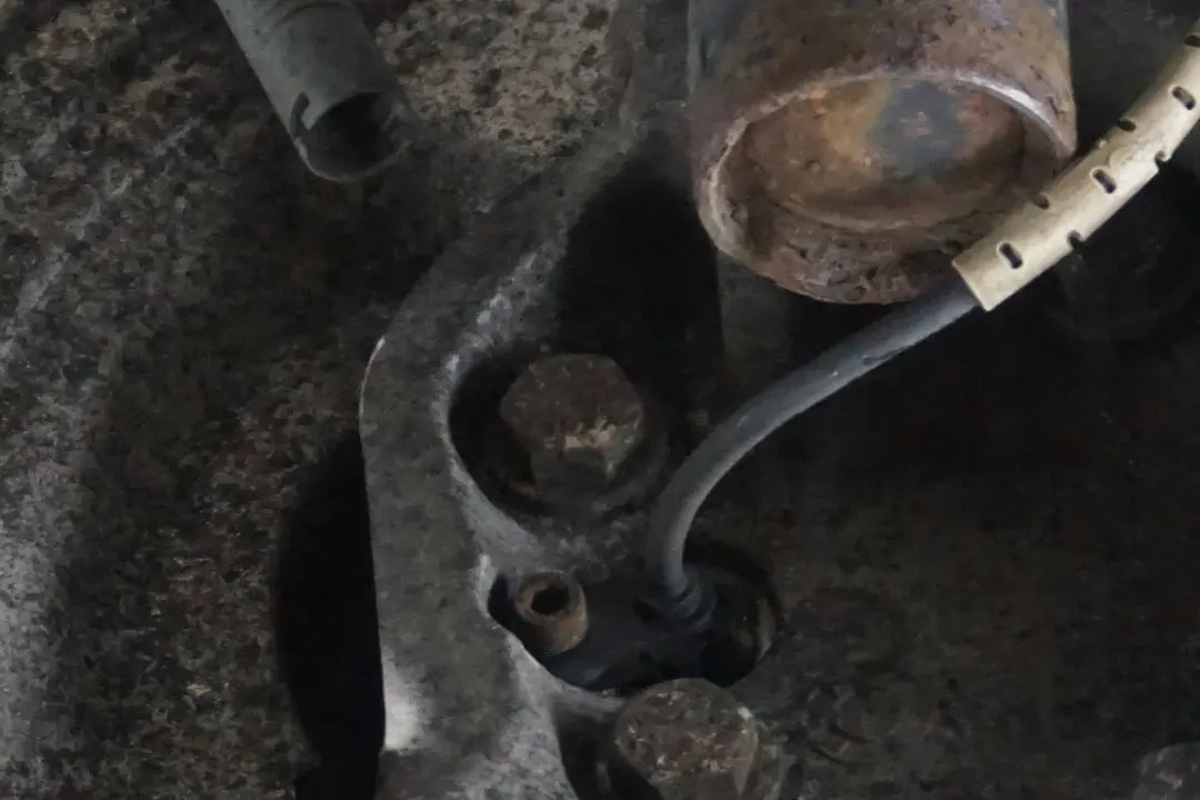 N52 258PS Set Stoßdämpfer Federbein Vorne Rechts für BMW 3 er E90 330i mit Teilenummer 6786002 BMW 3 er E90 330i N52 258PS Set Stoßdämpfer Federbein Vorne Rechts - SKU 6786002-1 - Teilenummer 6786002