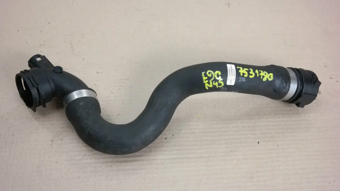Przewód wąż rura wody chłodnicy BMW e90 benzyna do o numerze 7531780 Przewód wąż rura wody chłodnicy BMW e90 benzyna - SKU 7531780 - Numer Części 7531780