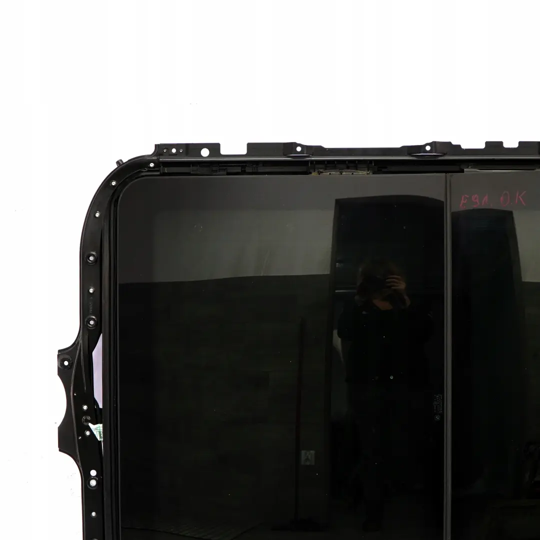 Electrical Panoramic Panorama Glass Sliding Roof Sunroof to BMW 3 E91 Touring with Part number 7199386 BMW 3 E91 Touring Electrical Panoramic Panorama Glass Sliding Roof Sunroof - SKU 7199386 - Part number 7199386