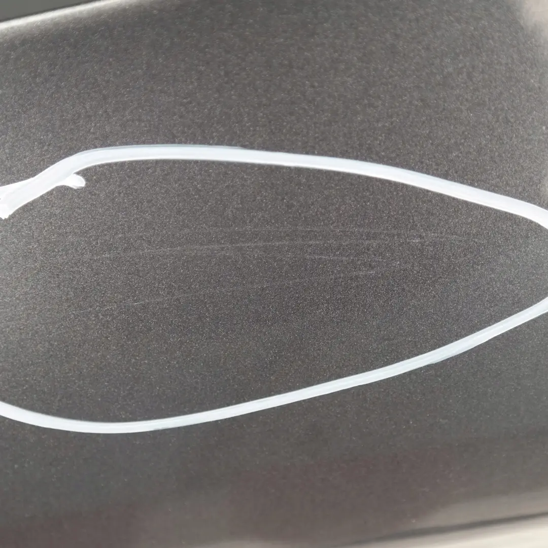 Puerta trasera derecha Sparkling Graphite Metallic - A22 para BMW E87 E87N con número de pieza 7191018 BMW E87 E87N Puerta trasera derecha Sparkling Graphite Metallic - A22 - SKU 7191018-SG1 - Número de pieza 7191018